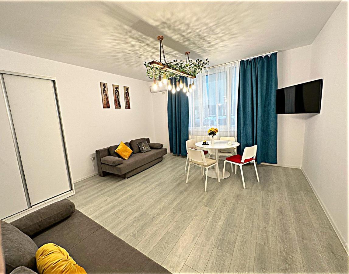 Hezo Sunshine Studio And Apartment Năvodari المظهر الخارجي الصورة
