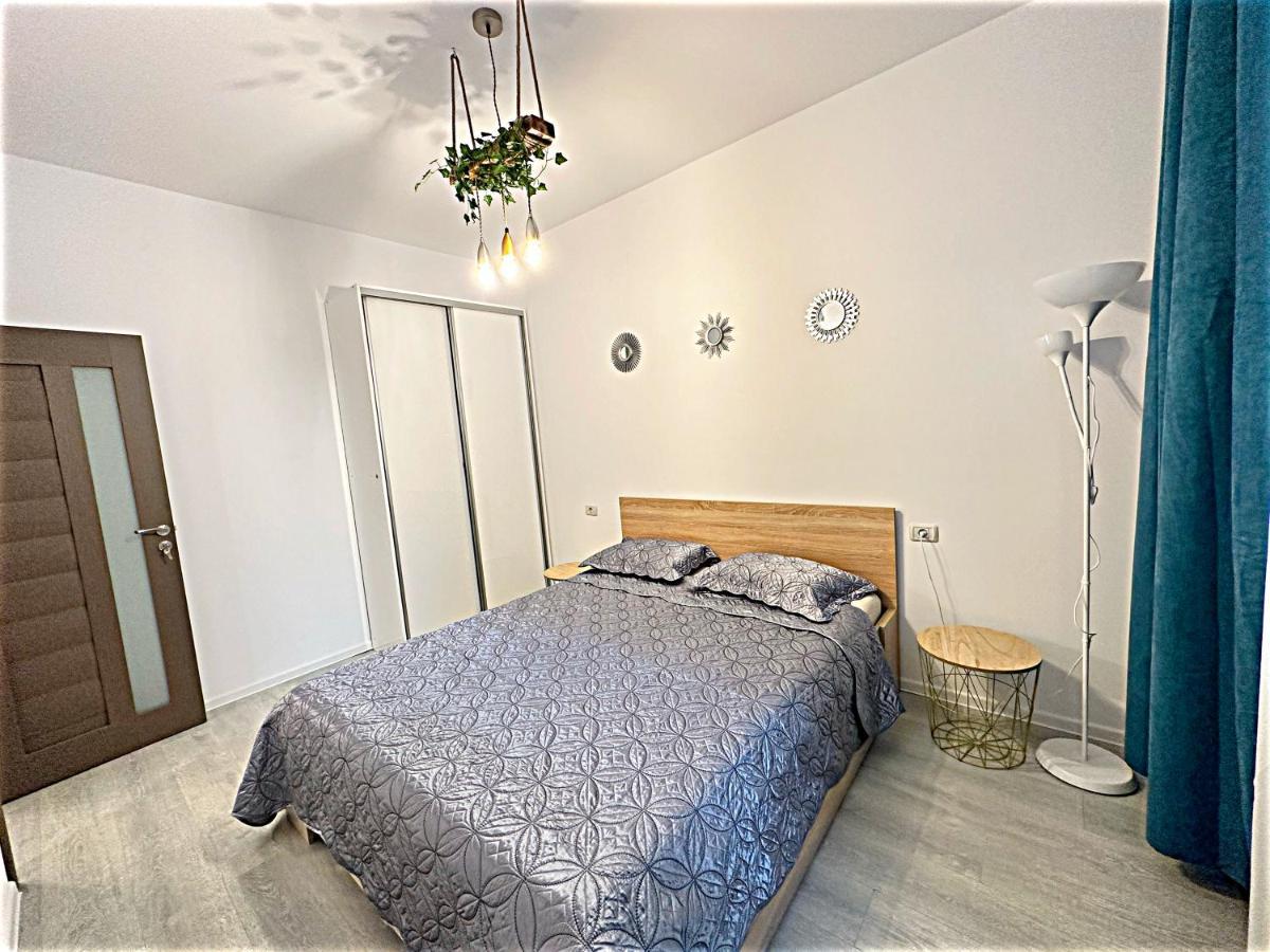 Hezo Sunshine Studio And Apartment Năvodari المظهر الخارجي الصورة