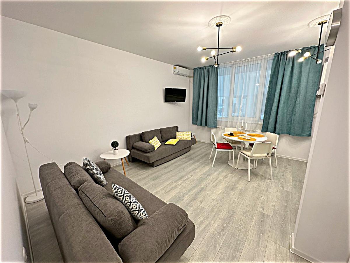 Hezo Sunshine Studio And Apartment Năvodari المظهر الخارجي الصورة