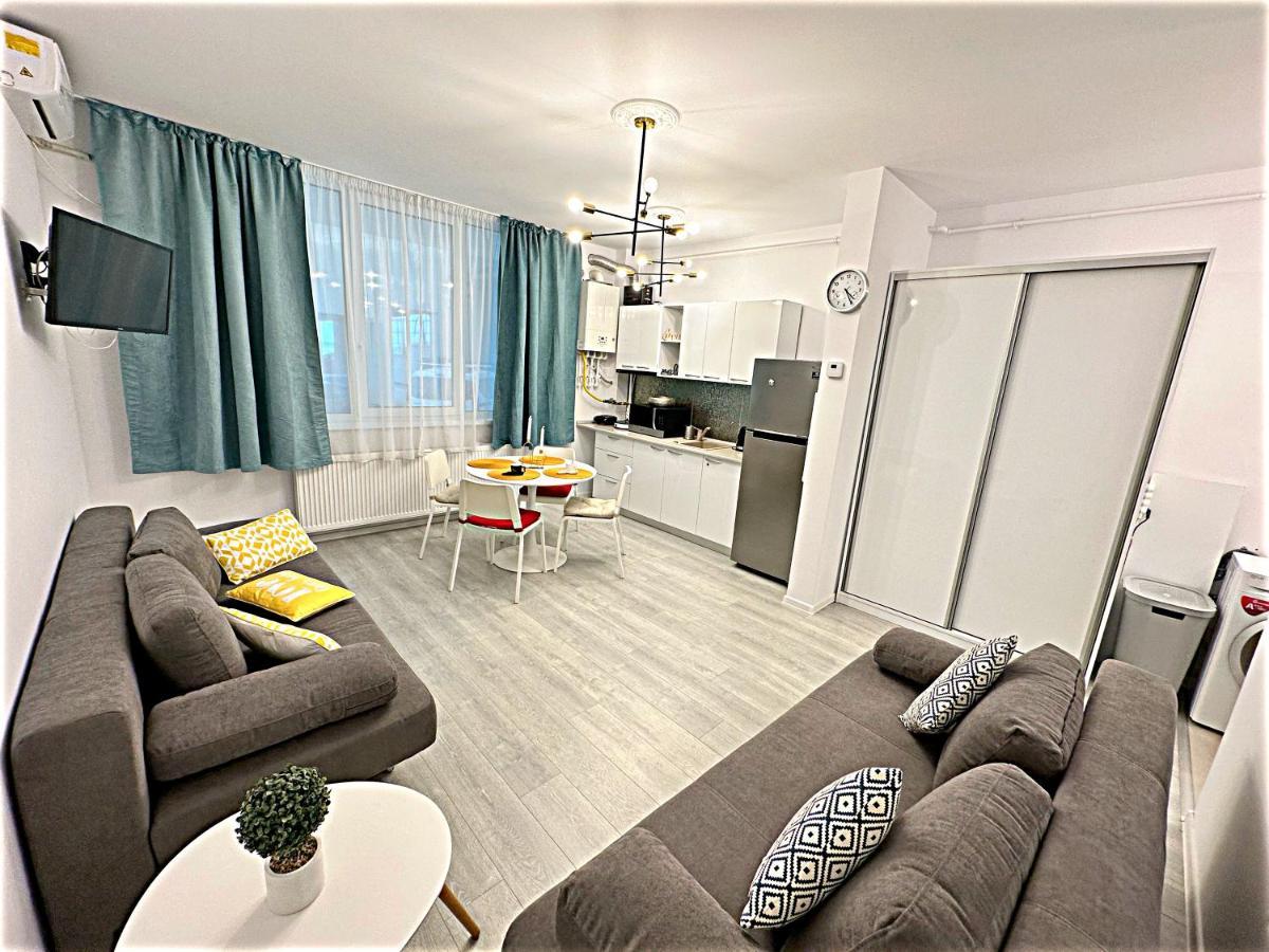 Hezo Sunshine Studio And Apartment Năvodari المظهر الخارجي الصورة